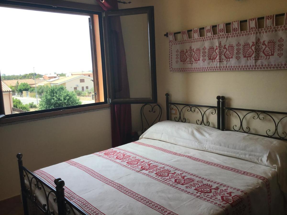 Donna Violante Porto Corallo Affittacamere Виллапутцу Экстерьер фото