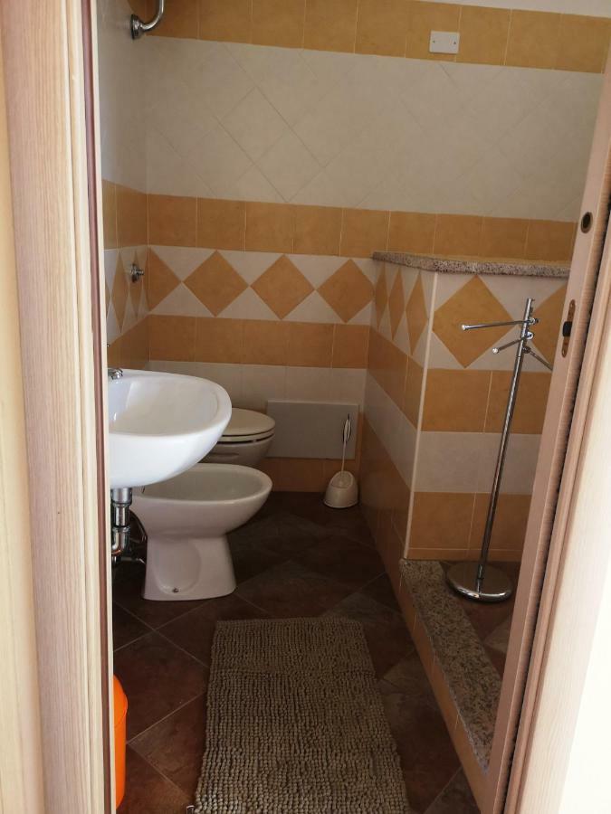 Donna Violante Porto Corallo Affittacamere Виллапутцу Экстерьер фото